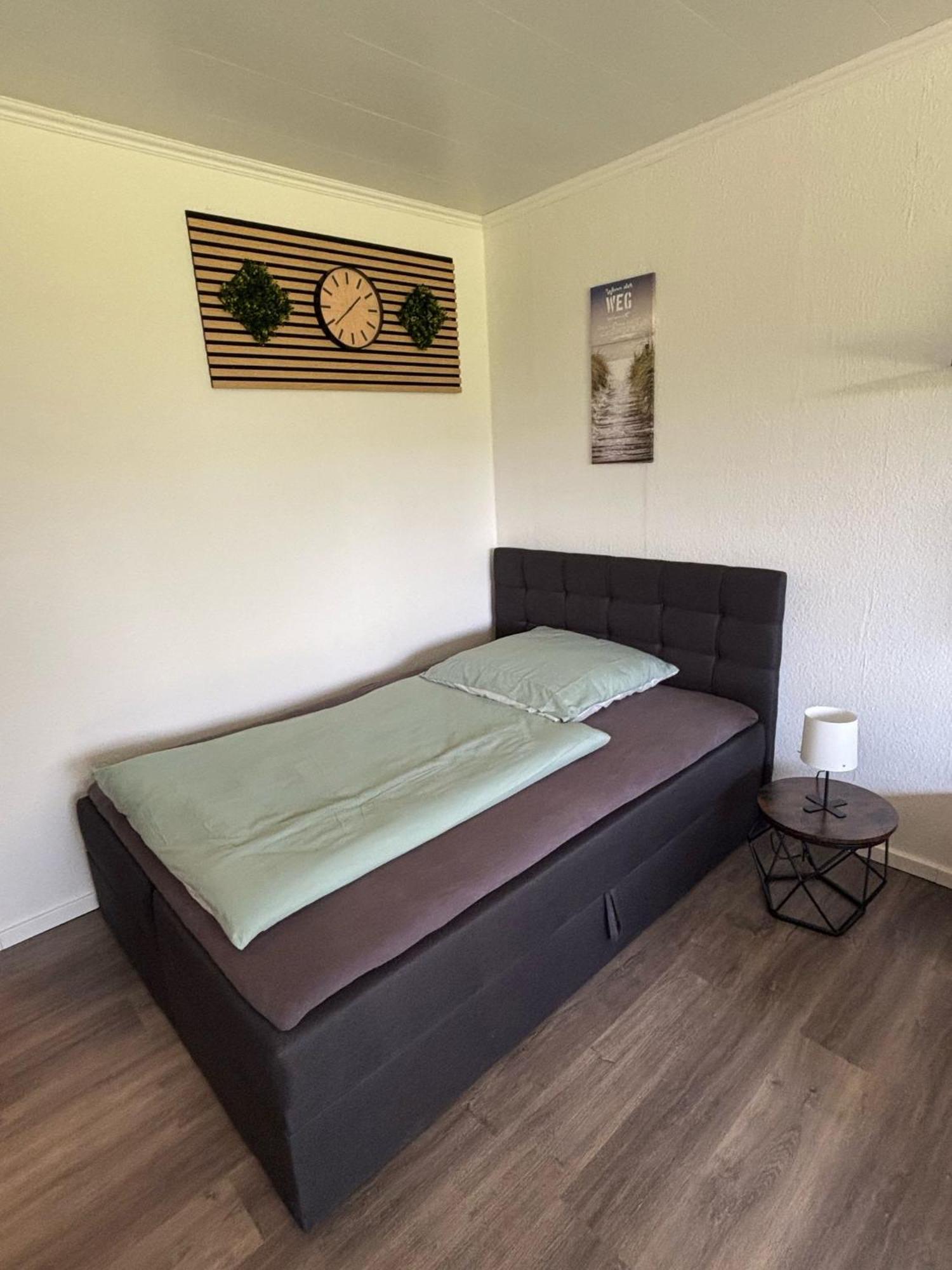 Haus Heinke Am Deich - Friedrichskoog Apartment Екстериор снимка