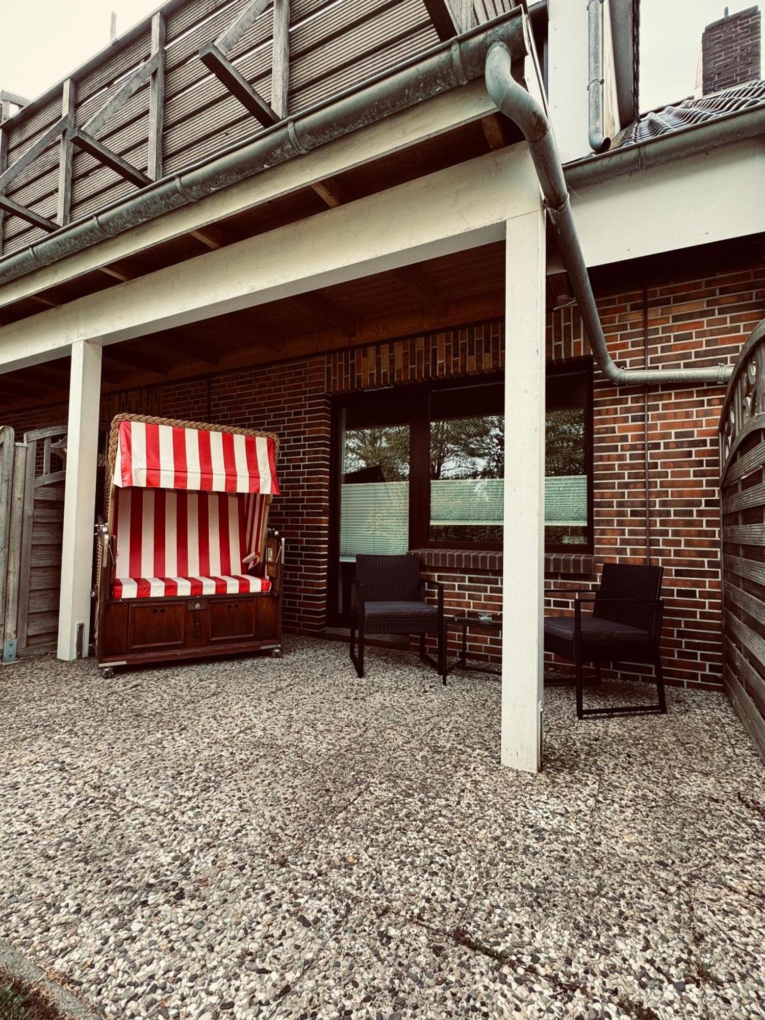 Haus Heinke Am Deich - Friedrichskoog Apartment Екстериор снимка